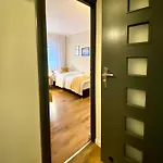 Yose - 160 M2 Na Wylacznosc