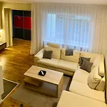 Yose - 160 M2 Na Wylacznosc 포즈난