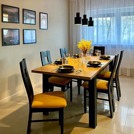 Yose - 160 M2 Na Wylacznosc Poznań