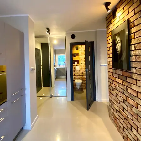 Yose - 160 M2 Na Wylacznosc Poznań