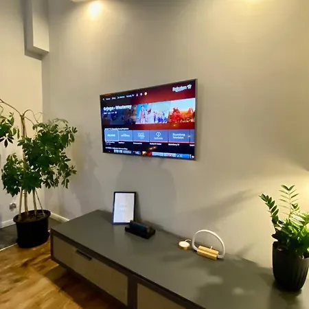 Yose - 160 M2 Na Wylacznosc *