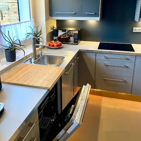 Yose - 160 M2 Na Wylacznosc * Poznaň