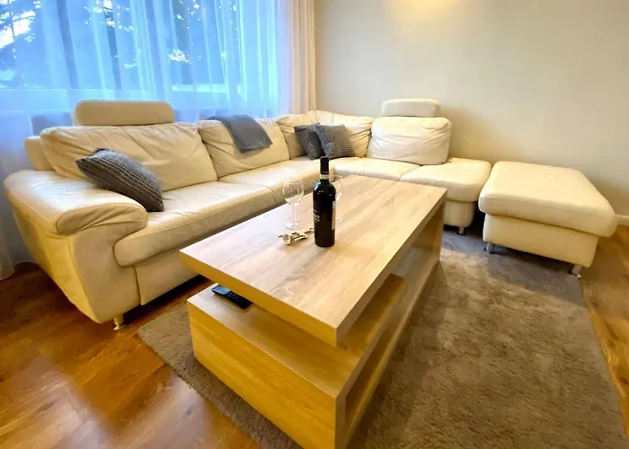 Yose - 160 M2 Na Wylacznosc