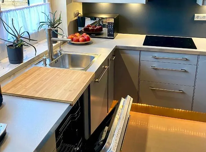 Yose - 160 M2 Na Wylacznosc * Poznaň