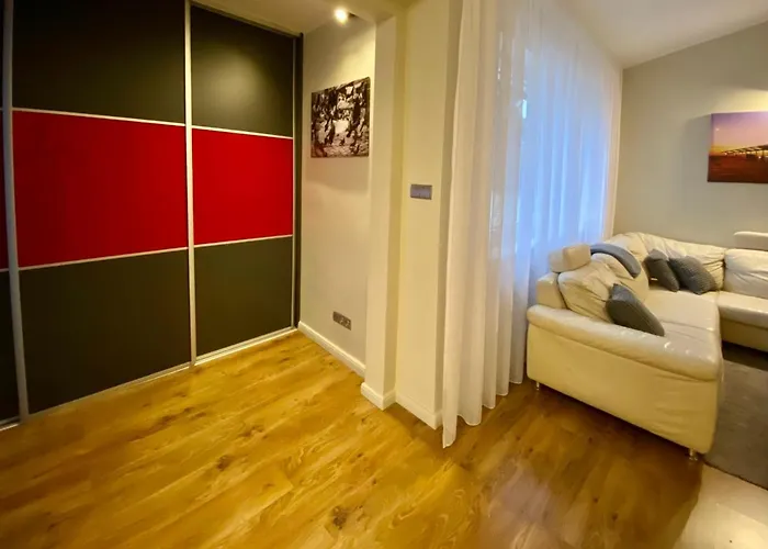 Yose - 160 M2 Na Wylacznosc * Poznan